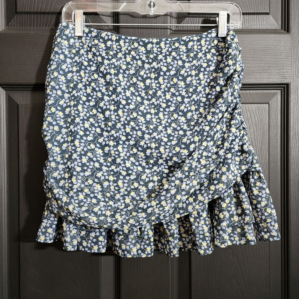 1. STATE Ruched Seam Cascading Calico Skirt in Midnight Sky - Picture 11 of 12